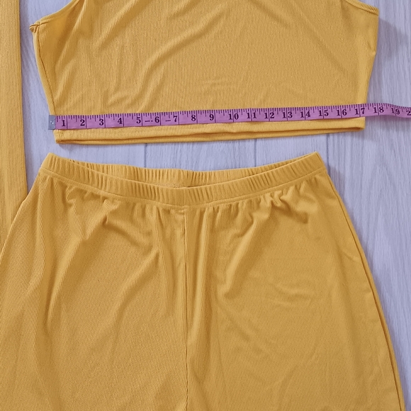 Plus Size Women Solid Color High Crater Short Top And Shorts Three-Piece… - Picture 7 of 14